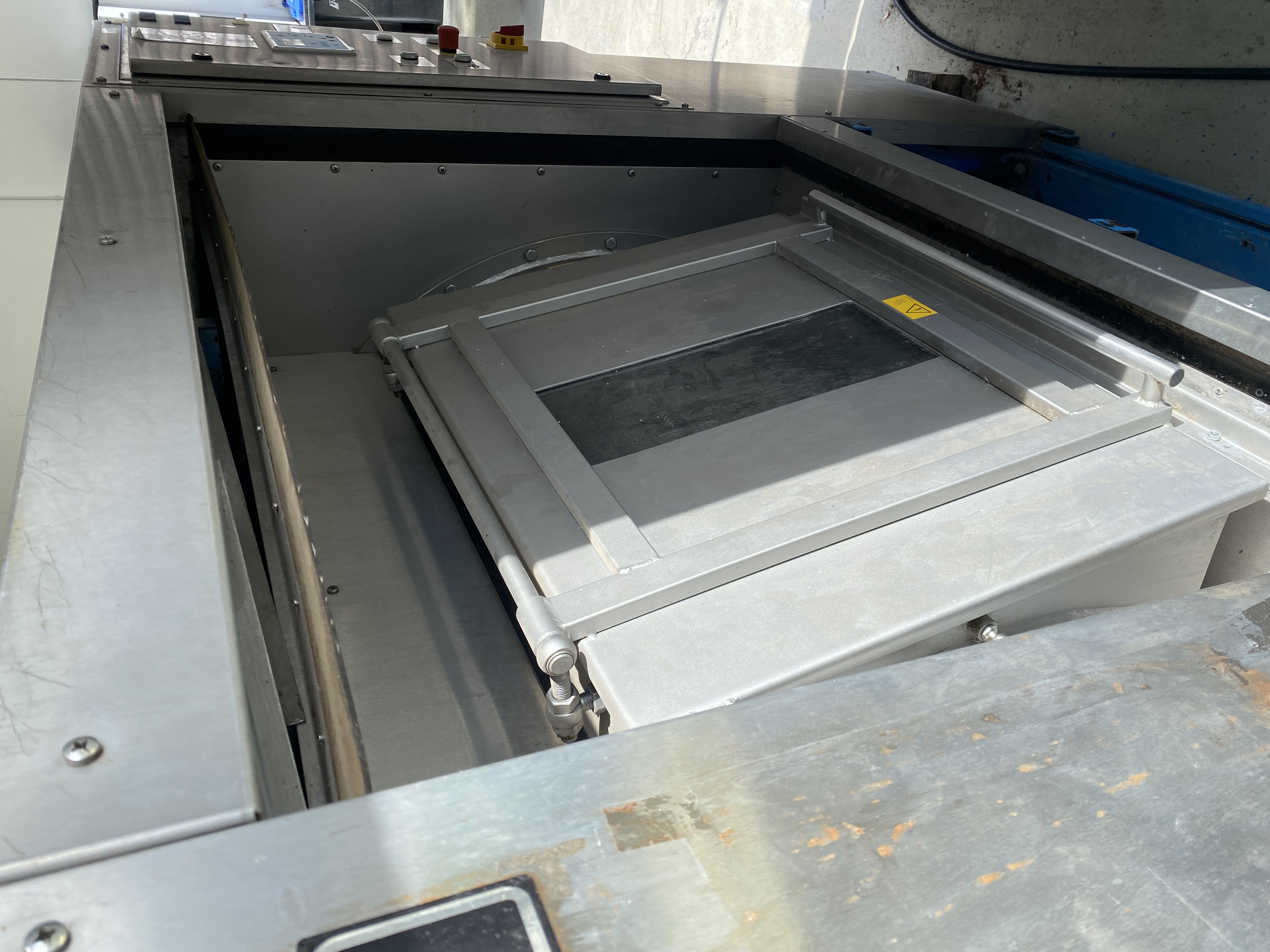 Jetwash Uni 900 Seitenlader-Waschschleudermaschine, 90 kg, Baujahr 2014, gebraucht