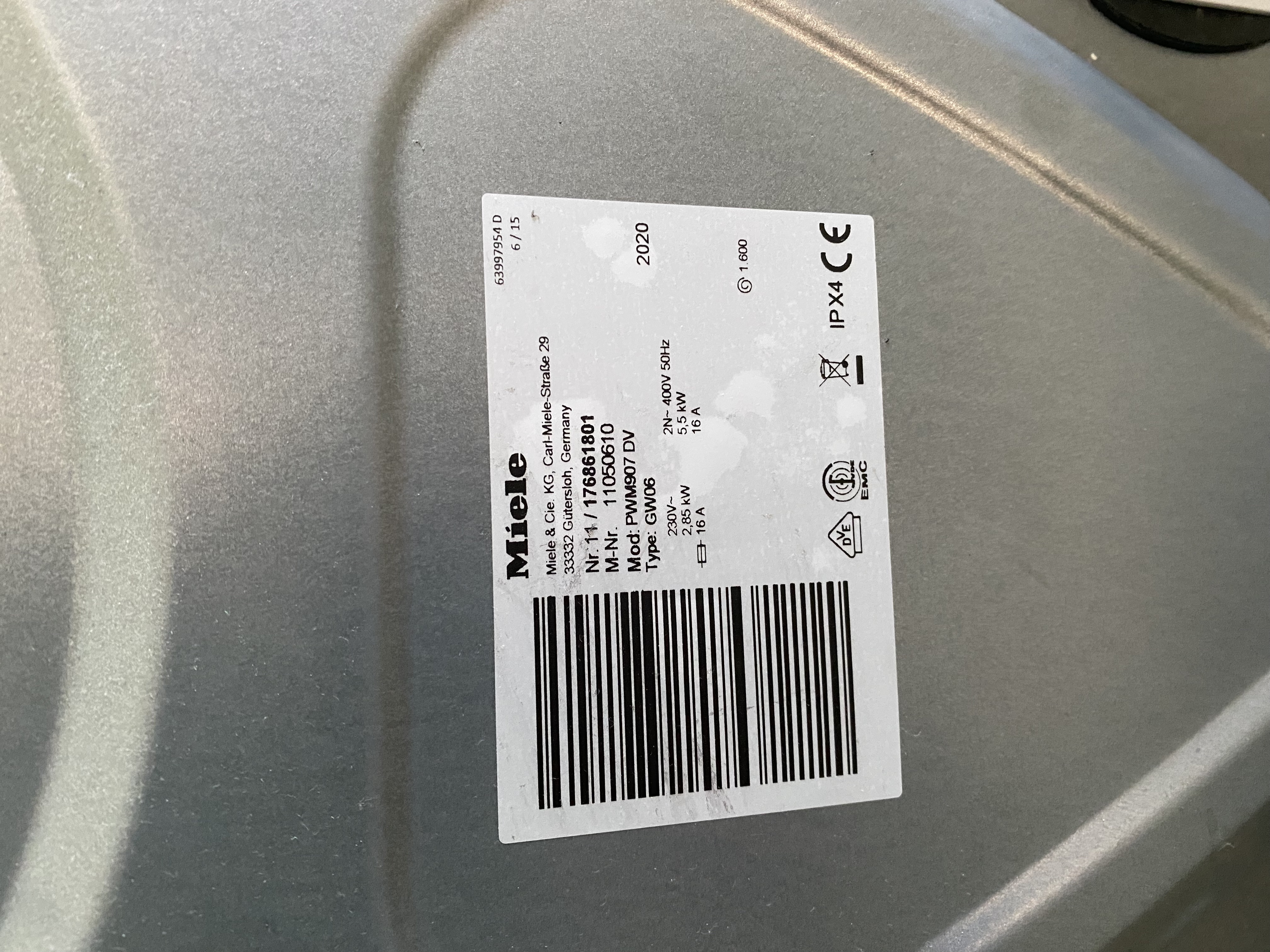 Miele Professional PWM 907 DV Gewerbewaschmaschine, 7 kg, 1.600 U/min, Ablaufventil, Baujahr 2020, gebraucht