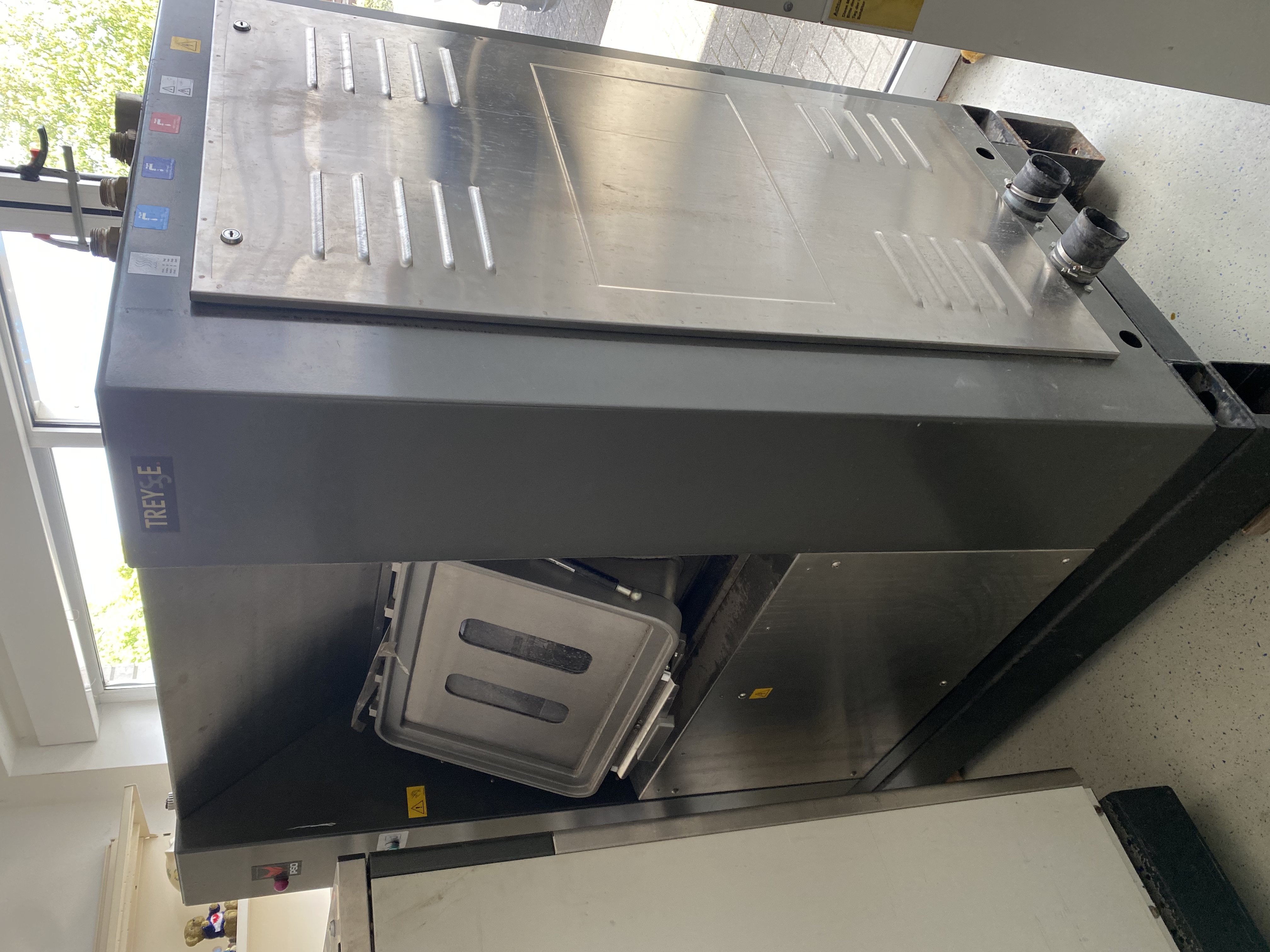 IPSO IB 332 Trennwand-Waschschleudermaschine, 33 kg, Elektro- und Dampfbeheizung, Baujahr 2016, gebraucht
