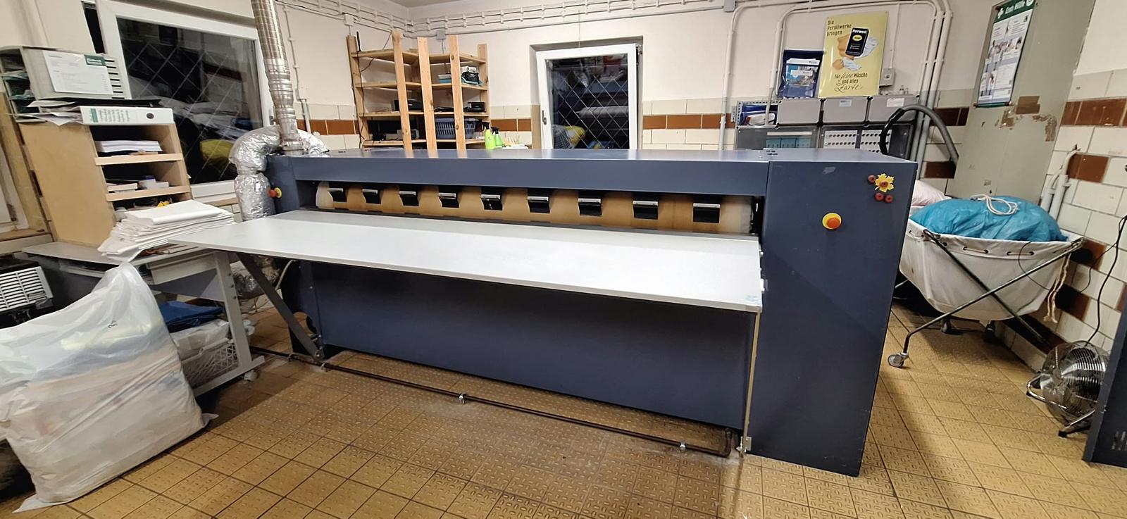 Gebrauchte LACO Muldenmangel D500 x 2200 G - gasbeheizt, 2.200 mm Arbeitsbreite