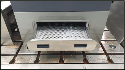 Integrierter Flusenkasten (Sockel und Flusenkasten) für FX240, 323 mm